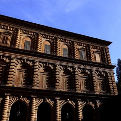 FIRENZE fotografie di Giulio Azzarello &copy;2022.