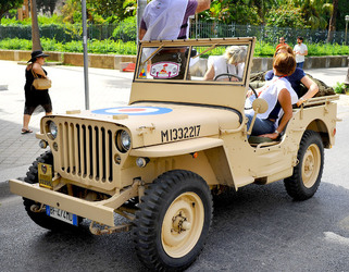 RADUNO di Auto e Moto classiche. Fotografie di Giulio Azzarello &copy;2016.
