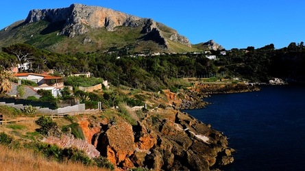 CAPO RAMA riserva naturale Terrasini. Fotografie di Giulio Azzarello &copy;2020.