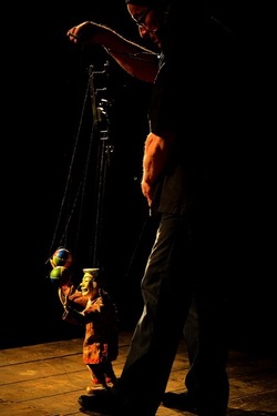 LA MACCHINA DEI SOGNI di Mimmo Cuticchio. Fotografie di Giulio Azzarello &copy;2020.