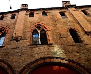 BOLOGNA centro storico. Fotografie di Giulio Azzarello &copy;2018.