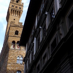 FIRENZE fotografie di Giulio Azzarello &copy;2022.