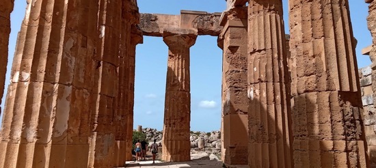 PARCO ARCHEOLOGICO DI SELINUNTE. Fotografie di Giulio Azzarello ©2023.