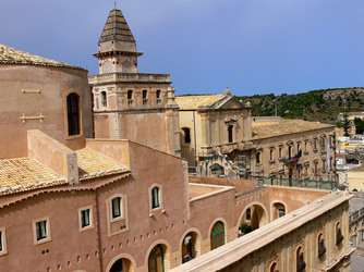IL BAROCCO DI NOTO in Sicilia panoramiche e particolari. Fotografie di Giulio Azzarello &copy;2014.