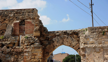CASTELLO di Mare dolce a Palermo archeo sito arabo normanno panoramiche e particolari. Fotografie di Giulio Azzarello &copy;2014.