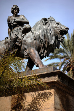 TEATRO Massimo di Palermo visioni panoramiche e particolari. Fotografie di Giulio Azzarello ©2014. TEATRO Massimo di Palermo visioni panoramiche e particolari. Fotografie di Giulio Azzarello ©2014.