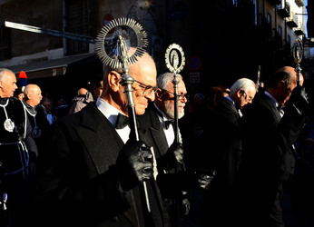 PROCESSIONI religiose per la Pasqua a Palermo. Fotografie di Giulio Azzarello ©2016. PROCESSIONI religiose per la Pasqua a Palermo. Fotografie di Giulio Azzarello ©2016.