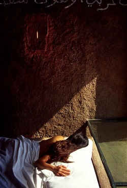 ATELIER SUL MARE fotografie di Giulio Azzarello &copy;2021.