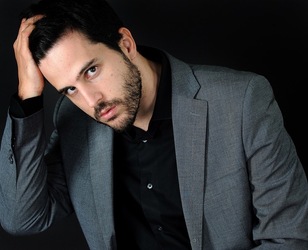 ALESSANDRO ACCARDI attore italiano. Fotografie di Giulio Azzarello &copy;2018.