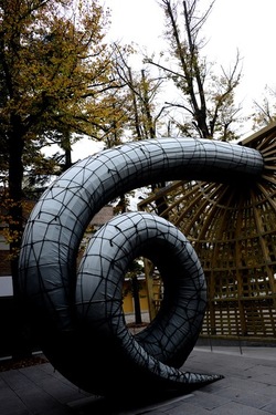 BIENNALE di VENEZIA Arte Contemporanea Giardini. Fotografie di Giulio Azzarello &copy;2020.