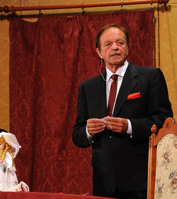 MARIO PUPELLA la sua scuola il suo teatro. Fotografie di Giulio Azzarello &copy;2014.