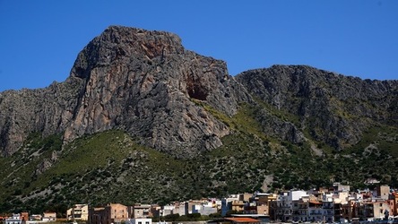 BAIA DEL CORALLO. Fotografie di Giulio Azzarello &copy;2022.
