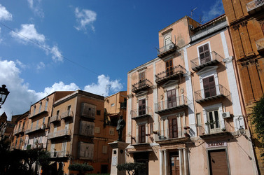 PORTO EMPEDOCLE in Sicilia. Fotografie di Giulio Azzarello &copy;2014.