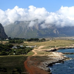 MACARI. Fotografie di Giulio Azzarello &copy;2023.