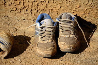 SCARPE di persone povere. Fotografie di Giulio Azzarello &copy;2016.