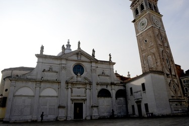 VENEZIA fotografie di Giulio Azzarello ©2022.