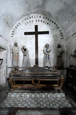 LE CATACOMBE dei cappuccini a Palermo in Sicilia. Fotografie di Giulio Azzarello &copy;2014.