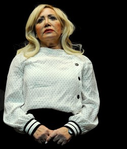 ANTONELLA RIZZO attrice siciliana italiana. Fotografie di Giulio Azzarello &copy;2018.