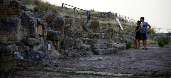 SOLUNTO in Sicilia. Fotografie di Giulio Azzarello ©2016. SOLUNTO in Sicilia. Fotografie di Giulio Azzarello ©2016.
