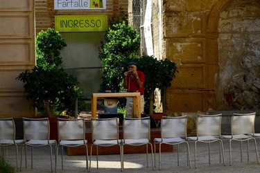 LA MACCHINA DEI SOGNI di Mimmo Cuticchio. Fotografie di Giulio Azzarello ©2020. LA MACCHINA DEI SOGNI di Mimmo Cuticchio. Fotografie di Giulio Azzarello ©2020.