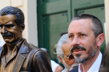 CAMILLERI e MONTALBANO a Porto Empedocle Agrigento . Fotografie di Giulio Azzarello ©2014. CAMILLERI e MONTALBANO a Porto Empedocle Agrigento . Fotografie di Giulio Azzarello ©2014.