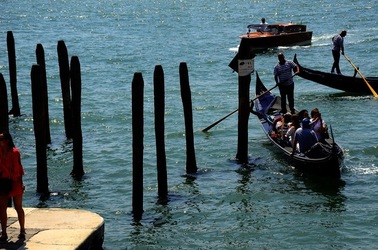 VENEZIA fotografie di Giulio Azzarello &copy;2019.