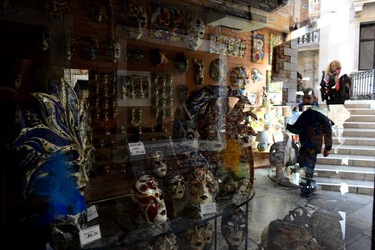 VENEZIA fotografie di Giulio Azzarello ©2022.