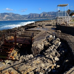 COSTA SICILIANA. Fotografie di Giulio Azzarello &copy;2022.