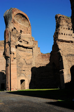 LE TERME DI CARACALLA a Roma visioni panoramiche o particolari. Fotografie di Giulio Azzarello &copy;2014.