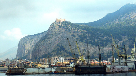 IL GOLFO E IL PORTO DI PALERMO. Fotografie di Giulio Azzarello &copy;2015 2016.