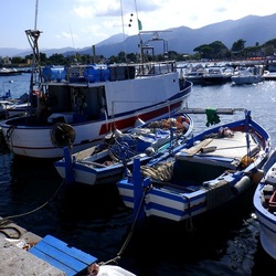 MONDELLO. Fotografie di Giulio Azzarello ©2022.