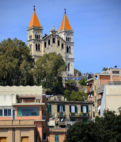 MESSINA città. Fotografie di Giulio Azzarello ©2016.