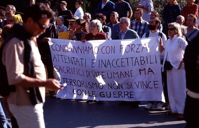 MARCIA DELLA PACE PERUGIA ASSISI fotografie di Giulio Azzarello &copy;2000 2022.