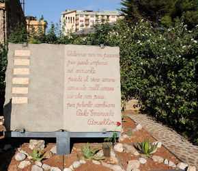 LAPIDE BORSELLINO a Palermo. Fotografie di Giulio Azzarello ©2014.