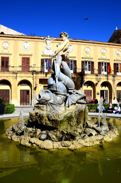 MONREALE in Sicilia. Fotografie di Giulio Azzarello &copy;2016.