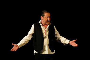 LUIGI MARIA BURRUANO attore italiano di origini siciliane. Fotografie di Giulio Azzarello ©2014. LUIGI MARIA BURRUANO attore italiano di origini siciliane. Fotografie di Giulio Azzarello ©2014.