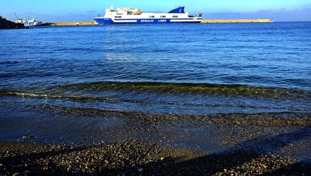 LA COSTA e il PORTO di PALERMO fotografie di Giulio Azzarello &copy;2018.