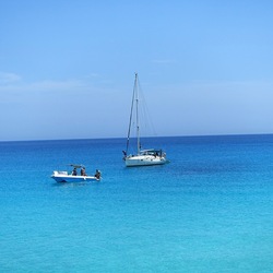 SAN VITO LO CAPO. Fotografie di Giulio Azzarello ©2023. SAN VITO LO CAPO. Fotografie di Giulio Azzarello ©2023.