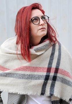 LUCREZIA artista modella attrice. Fotografie di Giulio Azzarello &copy;2018.