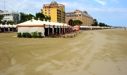 LIDO di VENEZIA. Fotografie di Giulio Azzarello ©2018.