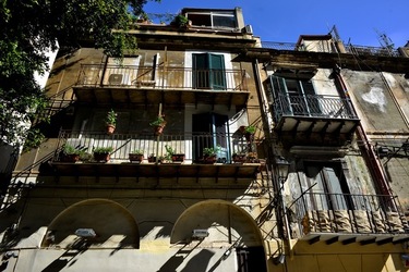 CENTRO STORICO di PALERMO fotografie di Giulio Azzarello ©2019.