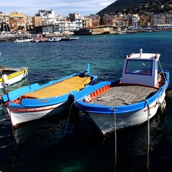 BARCHE. Fotografie di Giulio Azzarello ©2022.