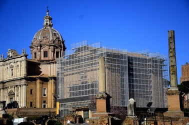 FORI IMPERIALI Roma. Fotografie di Giulio Azzarello &copy;2020.