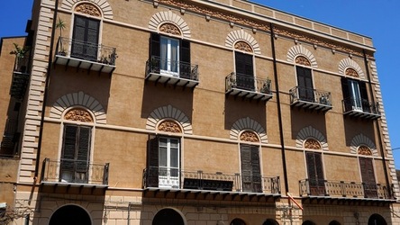 PALERMO. Fotografie di Giulio Azzarello &copy;2023.