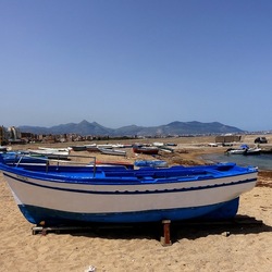 BARCHE. Fotografie di Giulio Azzarello &copy;2022.