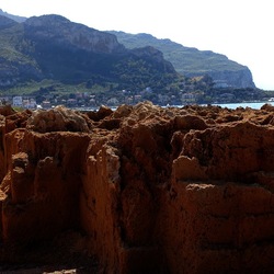 BARCARELLO. Fotografie di Giulio Azzarello ©2022. BARCARELLO. Fotografie di Giulio Azzarello ©2022.