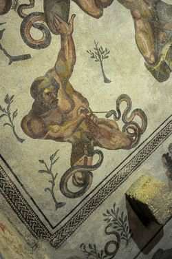 I MOSAICI della VILLA ROMANA DEL CASALE Piazza Armerina in Sicilia. Fotografie di Giulio Azzarello &copy;2014.