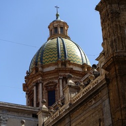 PALERMO. Fotografie di Giulio Azzarello &copy;2022.