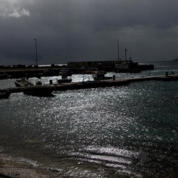 MONDELLO. Fotografie di Giulio Azzarello ©2024. MONDELLO. Fotografie di Giulio Azzarello ©2024.