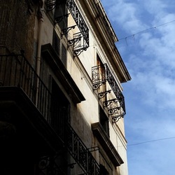 PALERMO. Fotografie di Giulio Azzarello ©2022. PALERMO. Fotografie di Giulio Azzarello ©2022.